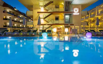 Aparthotel Odissea Park mit 100 % Empfehlungsrate Aparthotel Odissea Park in Santa Susanna