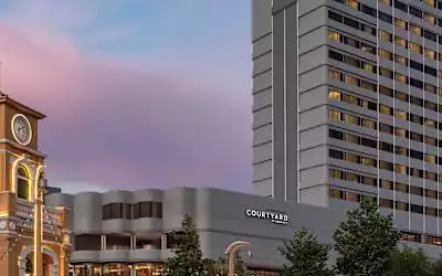 Courtyard by Marriott Phuket Town mit 100 % Empfehlungsrate Courtyard by Marriott Phuket Town in Phuket Town