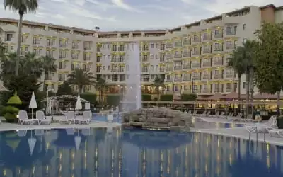 Miramare Queen Hotel mit 97 % Empfehlungsrate Miramare Queen Hotel in Side - Kumköy