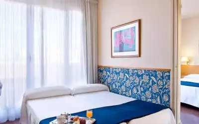 Atenea Calabria Apartments mit 99 % Empfehlungsrate Atenea Calabria Apartments in Barcelona