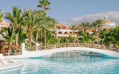 Parque Santiago III Official mit 99 % Empfehlungsrate Parque Santiago III Official in Playa de las Americas