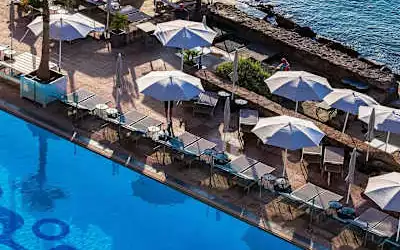 Pullman Cannes Mandelieu Royal Casino mit 99 % Empfehlungsrate Pullman Cannes Mandelieu Royal Casino in Mandelieu-la-Napoule