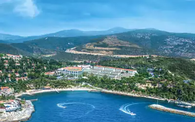 Hotel Pine Bay Holiday Resort in Kusadasi