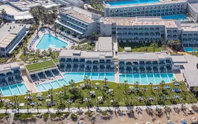 Lyttos Beach Hotel in Aposelemis