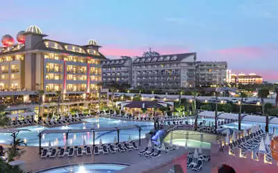 Aydinbey Kings Palace & Spa mit 96 % Empfehlungsrate Aydinbey Kings Palace & Spa in Evrenseki