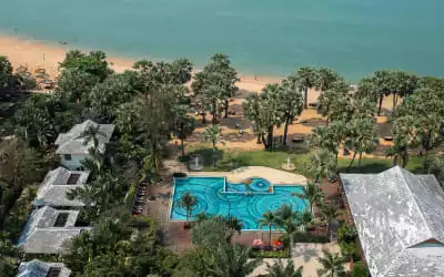 Ravindra Beach Resort & Spa in Jomtien