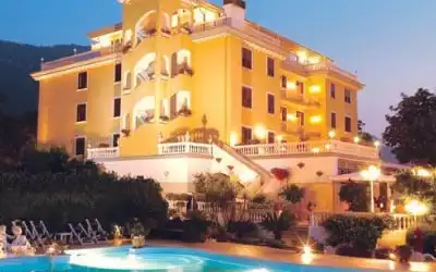 Grand Hotel La Medusa mit 100 % Empfehlungsrate Grand Hotel La Medusa in Castellammare di Stabia