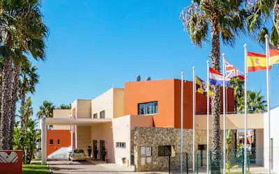 Vitors Village in Mexilhoeira da Carregacao