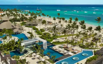 Secrets Royal Beach Punta Cana - Adults only mit 88 % Empfehlungsrate Secrets Royal Beach Punta Cana - Adults only in Bavaro