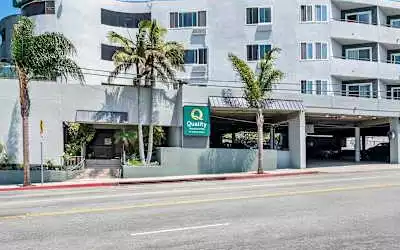 Hotel Quality Inn & Suites Hermosa Beach mit 100 % Empfehlungsrate Hotel Quality Inn & Suites Hermosa Beach in Hermosa Beach