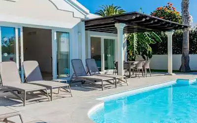 Alondra Villas & Suites mit 96 % Empfehlungsrate Alondra Villas & Suites in Puerto del Carmen