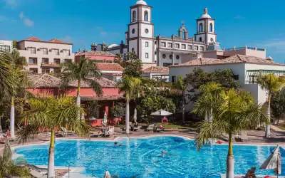 Lopesan Villa del Conde Resort & Thalasso mit 92 % Empfehlungsrate Lopesan Villa del Conde Resort & Thalasso in Meloneras