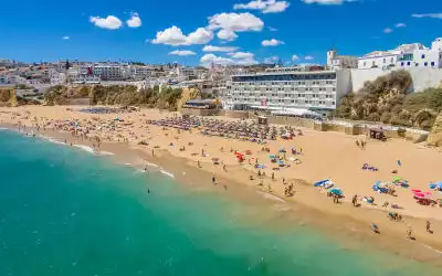 Hotel Sol e Mar Adults Only mit 96 % Empfehlungsrate Hotel Sol e Mar Adults Only in Albufeira