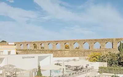 Hotel M'ar De Ar Aqueduto in Evora
