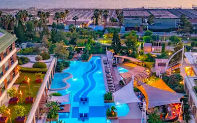 TUI BLUE Side mit 98 % Empfehlungsrate TUI BLUE Side in Evrenseki