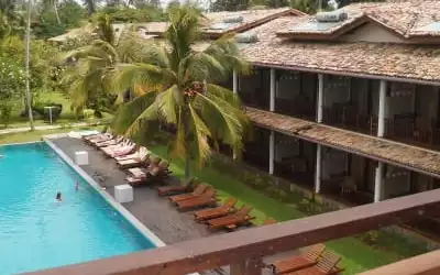 Hotel Paradise Beach Club in Mirissa