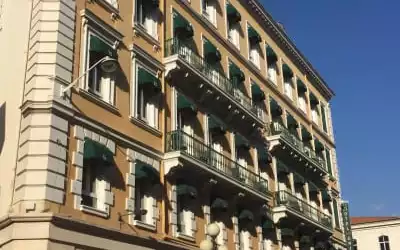 Hotel Univers mit 99 % Empfehlungsrate Hotel Univers in Nizza