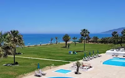 Hotel Natura Beach mit 93 % Empfehlungsrate Hotel Natura Beach in Polis Chrysochous