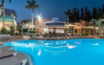 Hotel Club Vista Serena mit 85 % Empfehlungsrate Hotel Club Vista Serena in Maspalomas