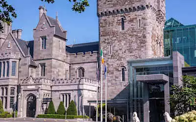 Hotel Clontarf Castle in Dublin