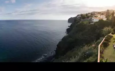 Alpino Atlantico Hotel mit 84 % Empfehlungsrate Alpino Atlantico Hotel in Caniço