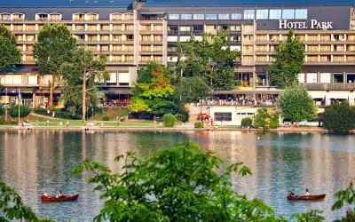 Hotel Park mit 93 % Empfehlungsrate Hotel Park in Bled