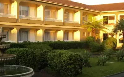 Hotel Canadiano mit 95 % Empfehlungsrate Hotel Canadiano in Ponta Delgada