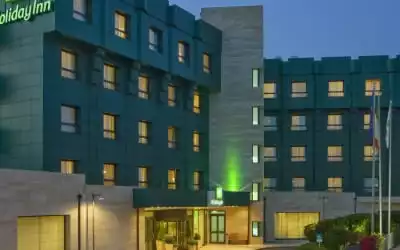 Hotel Holiday Inn Cagliari mit 93 % Empfehlungsrate Hotel Holiday Inn Cagliari in Monserrato