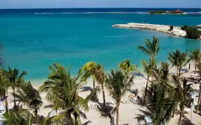 Hotel Riu Palace Jamaica - Adults only mit 94 % Empfehlungsrate Hotel Riu Palace Jamaica - Adults only in Montego Bay