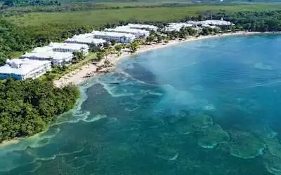 Hotel Riu Negril mit 90 % Empfehlungsrate Hotel Riu Negril in Green Island