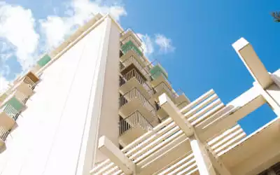 Shoreline Hotel Waikiki mit 90 % Empfehlungsrate Shoreline Hotel Waikiki in Waikiki Beach