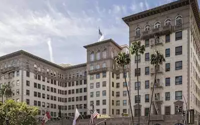 Hotel The Regent Beverly Wilshire mit 97 % Empfehlungsrate Hotel The Regent Beverly Wilshire in Beverly Hills