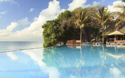 Baobab Beach Resort & Spa mit 96 % Empfehlungsrate Baobab Beach Resort & Spa in Diani Beach
