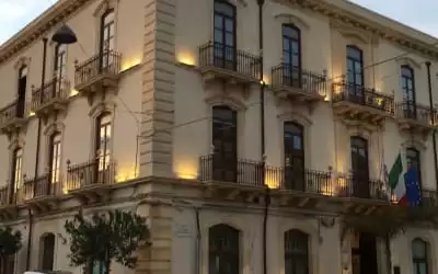 Hotel Grande Albergo Alfeo mit 100 % Empfehlungsrate Hotel Grande Albergo Alfeo in Siracusa - Syrakus