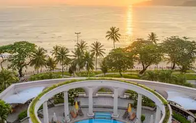 Sunrise Nha Trang Beach Hotel & Spa in Nha Trang