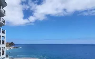 Hotel Royal Orchid mit 85 % Empfehlungsrate Hotel Royal Orchid in Caniço