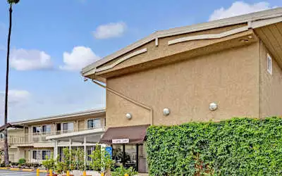 Super 8 Motel Culver City Area in Culver City