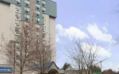 Hotel Travelodge Vancouver Airport mit 93 % Empfehlungsrate Hotel Travelodge Vancouver Airport in Delta