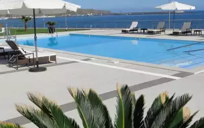 Hotel Atlantida Mar mit 100 % Empfehlungsrate Hotel Atlantida Mar in Praia Da Vitoria