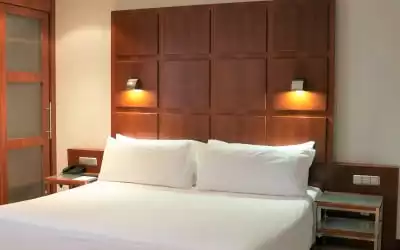 Hotel Port Azafata mit 98 % Empfehlungsrate Hotel Port Azafata in Manises