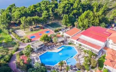 Poseidon Hotel Sea Resort in Toroni