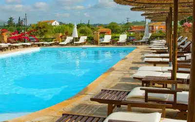 Porto Koukla Beach mit 85 % Empfehlungsrate Porto Koukla Beach in Agios Sostis