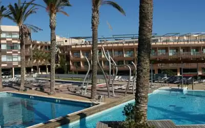 Ohtels Les Oliveres in El Perello