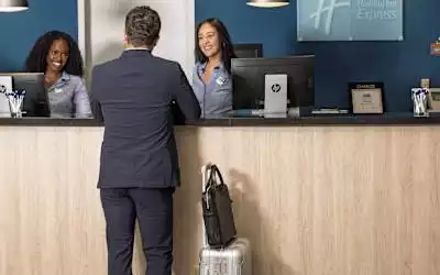 Holiday Inn Express Genf - Airport mit 98 % Empfehlungsrate Holiday Inn Express Genf - Airport in Meyrin