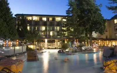 Hotel Harrison Hot Springs Resort & Spa mit 99 % Empfehlungsrate Hotel Harrison Hot Springs Resort & Spa in Harrison Hot Springs