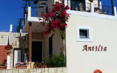 Hotel Antilia Apartments mit 100 % Empfehlungsrate Hotel Antilia Apartments in Tavronitis