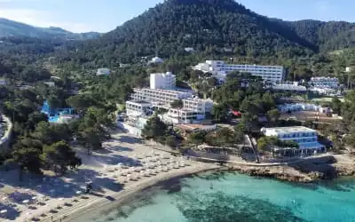 Sandos El Greco Beach Hotel 16+ mit 87 % Empfehlungsrate Sandos El Greco Beach Hotel 16+ in Portinatx