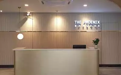 Hotel The Phoenix Bangkok mit 99 % Empfehlungsrate Hotel The Phoenix Bangkok in Bangkok