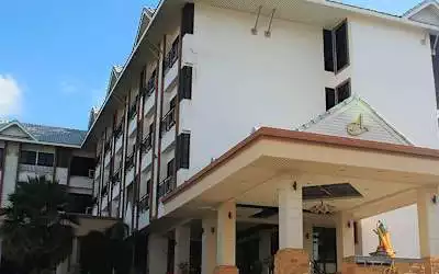 Hotel Ayara Grand Palace mit 100 % Empfehlungsrate Hotel Ayara Grand Palace in Phitsanulok