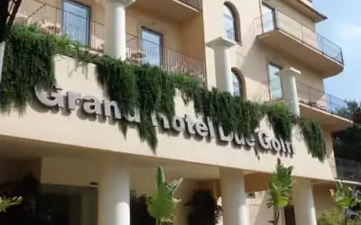 Grand Hotel Due Golfi mit 100 % Empfehlungsrate Grand Hotel Due Golfi in Sant' Agata sui due Golfi